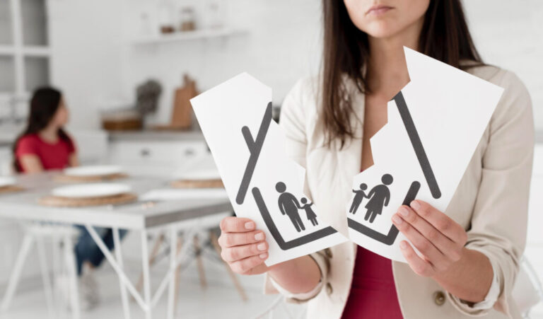 Gastos de IBI y comunidad: ¿Quién los paga en caso de divorcio?